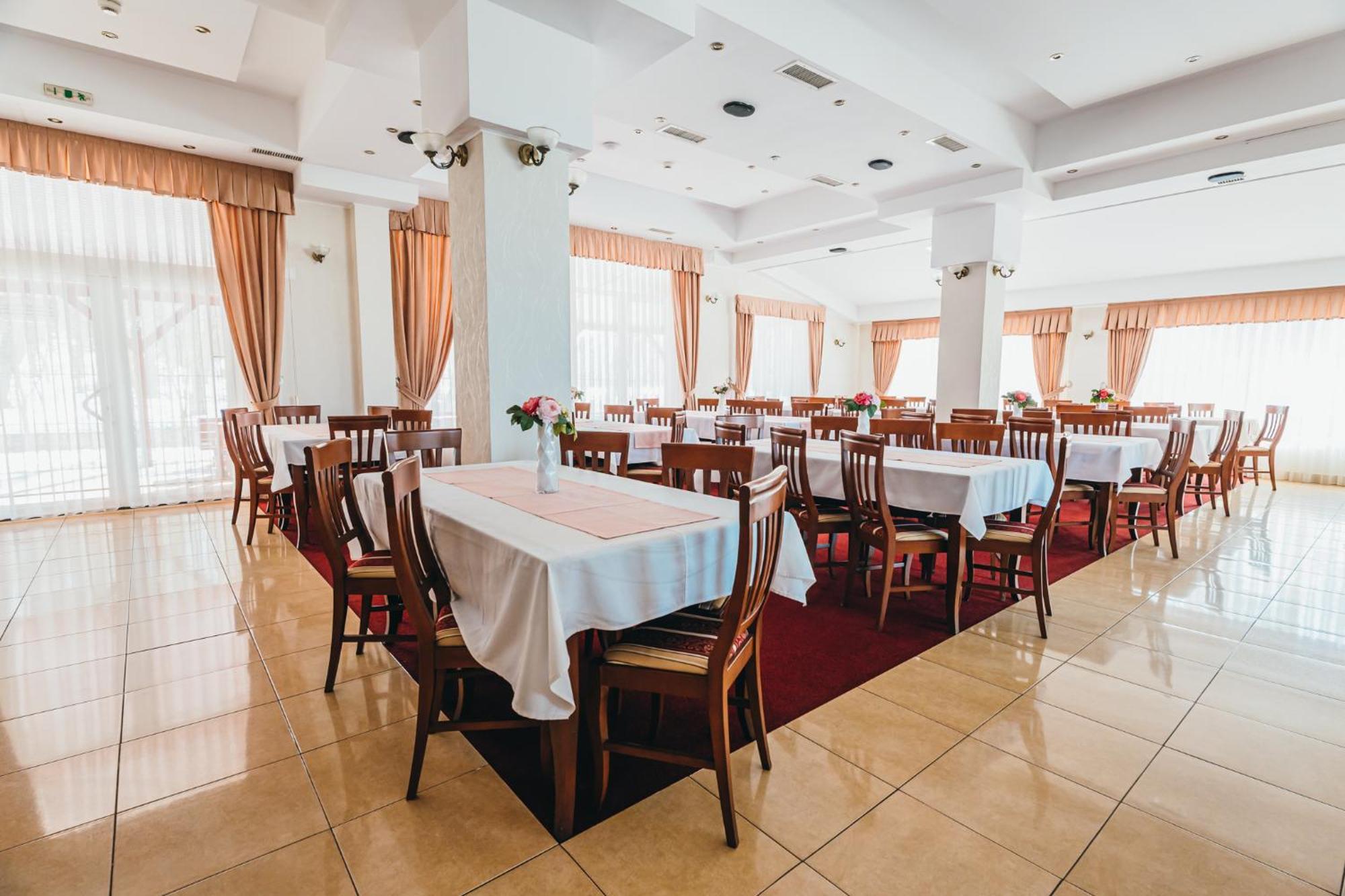 Metropol Hotel Baile Felix Ngoại thất bức ảnh